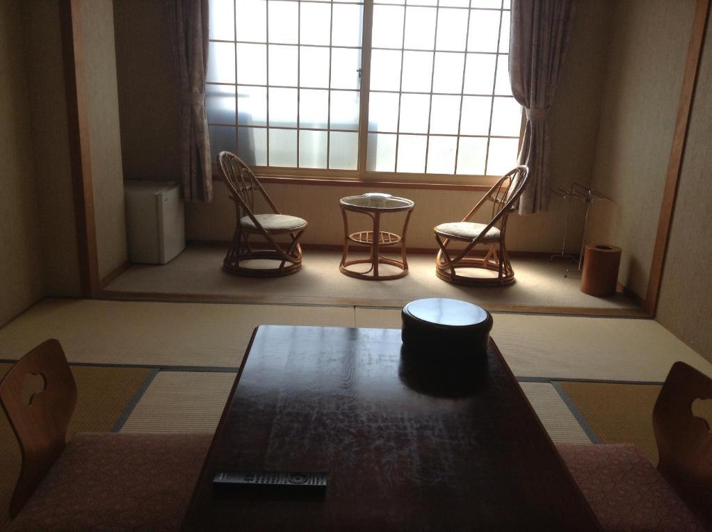 Bergtour Marukita Hotell Hakuba Exteriör bild