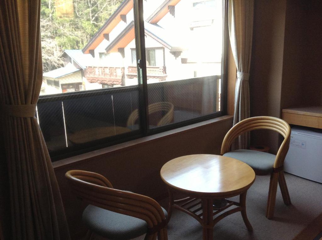 Bergtour Marukita Hotell Hakuba Exteriör bild
